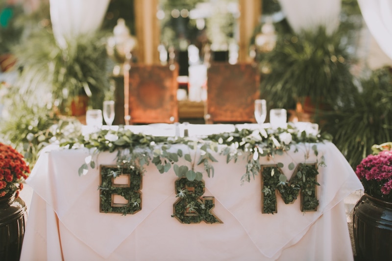 head table wedding details